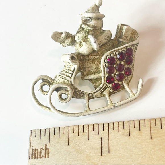 Vintage 70s Signed Dodds Christmas Pin Brooch Enamel Red Rhinestone Santa Sleigh - Picture 5 of 6